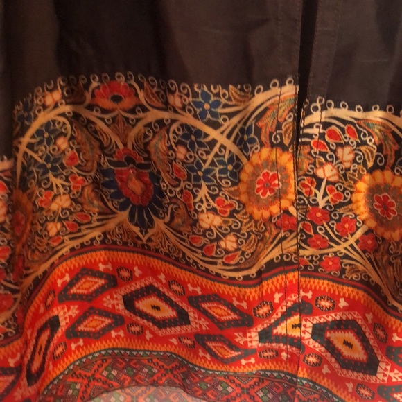 Dubai Silk top - Picture 3 of 5